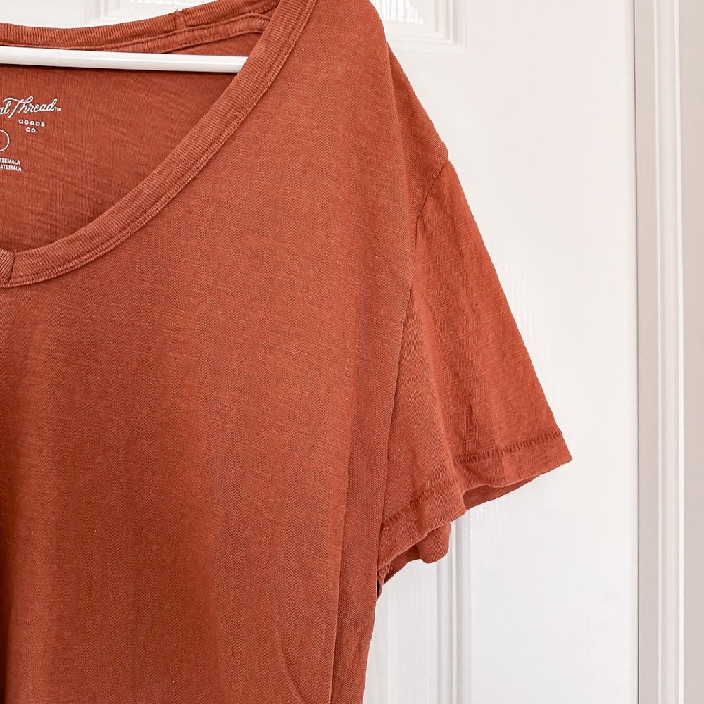 Bundle of 3 Universal Thread Women's Short Sleeve Tees - Picture 8 of 15